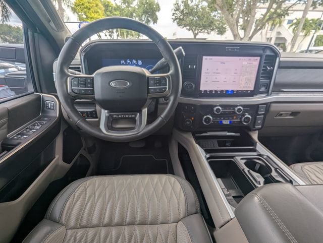 Used 2025 Ford F450 Platinum w/ Platinum Plus Package AWD/4WD image 15