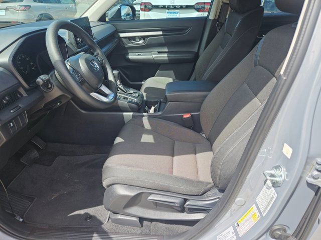 Used 2025 Honda CR-V LX image 11