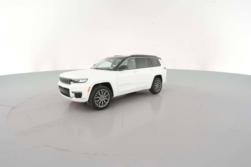 New 2025 Jeep Grand Cherokee L Summit image 4