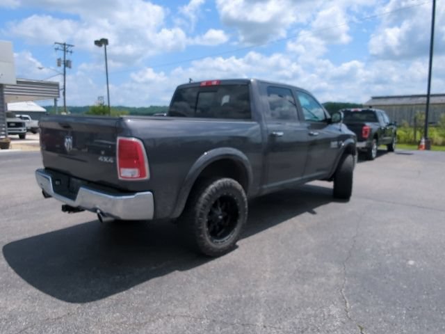 Used 2018 RAM 1500 Laramie w/ Convenience Group AWD/4WD image 17