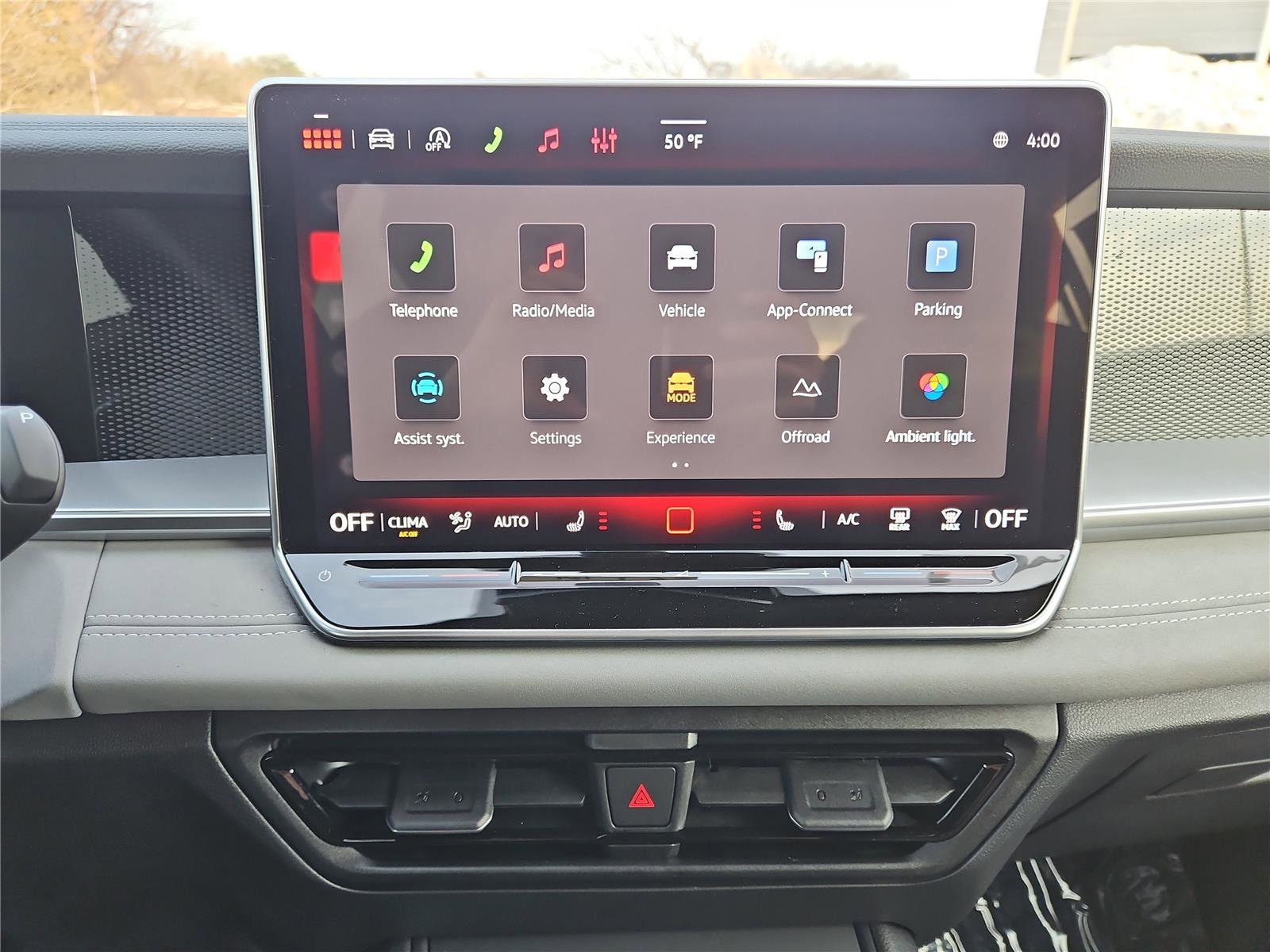 New 2026 Volkswagen Tiguan SE R-Line image 19