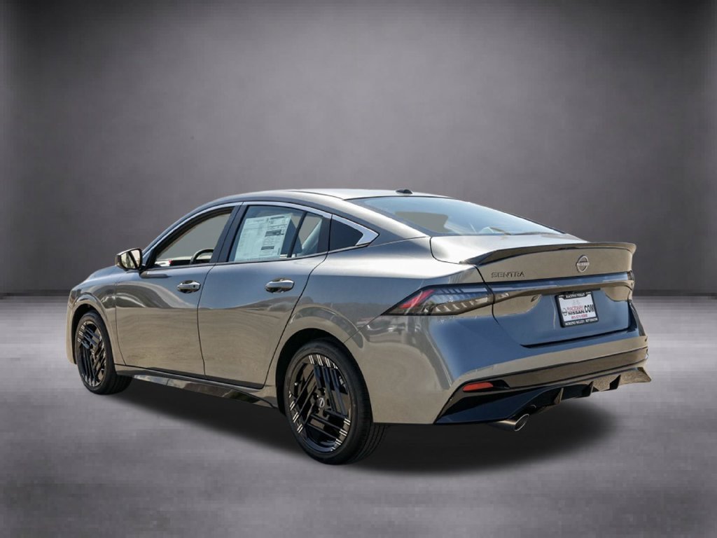 New 2027 Nissan Sentra SR FWD image 7