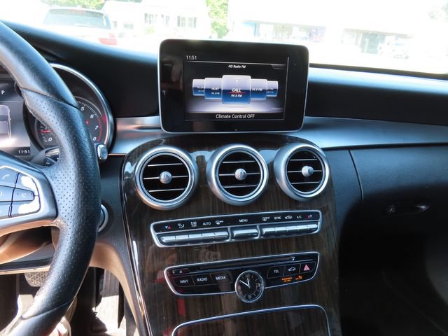 Used 2018 Mercedes-Benz C 300 4MATIC Sedan image 19