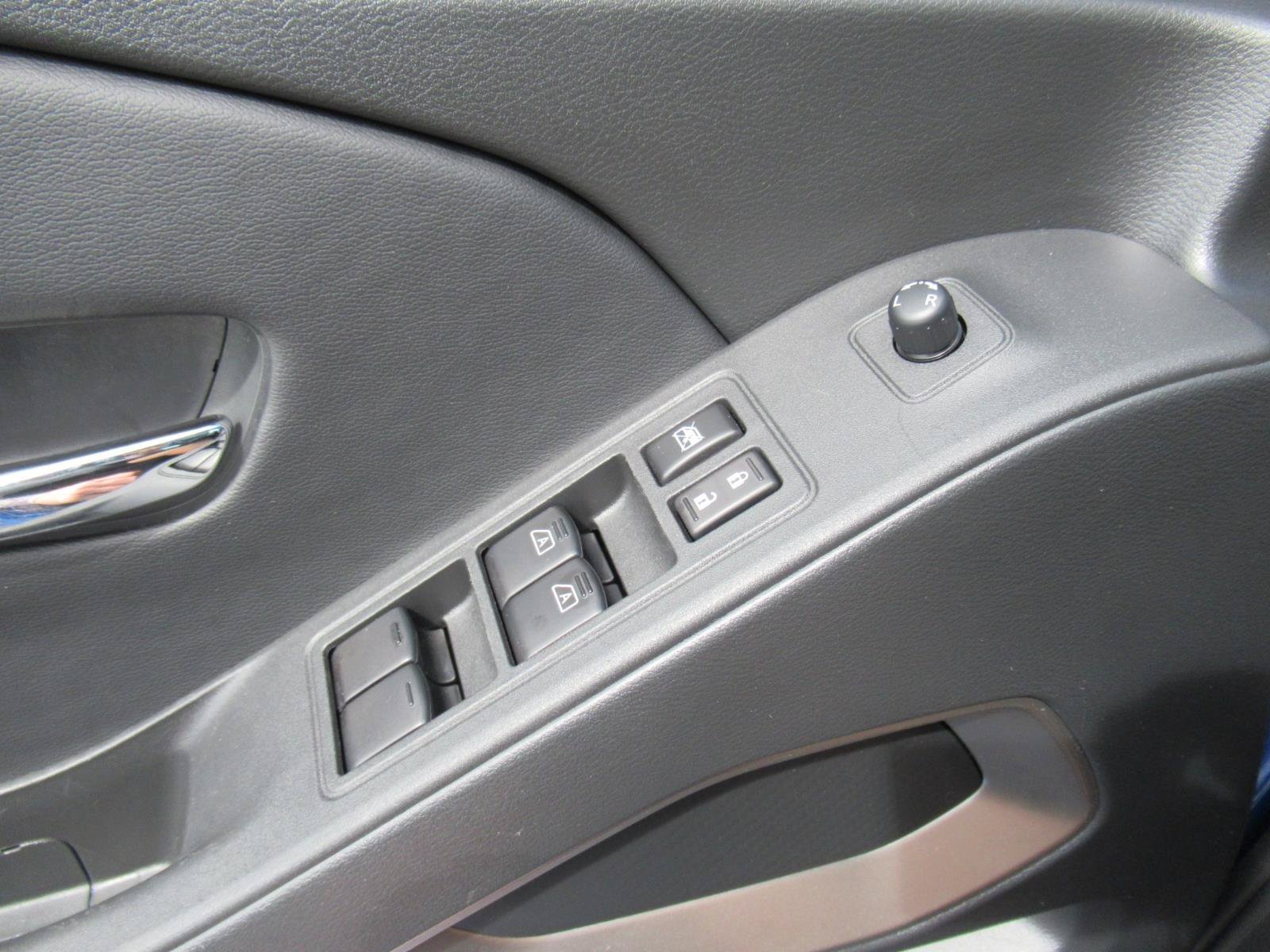 Used 2026 Nissan Frontier SV w/ SV Convenience Package RWD image 21