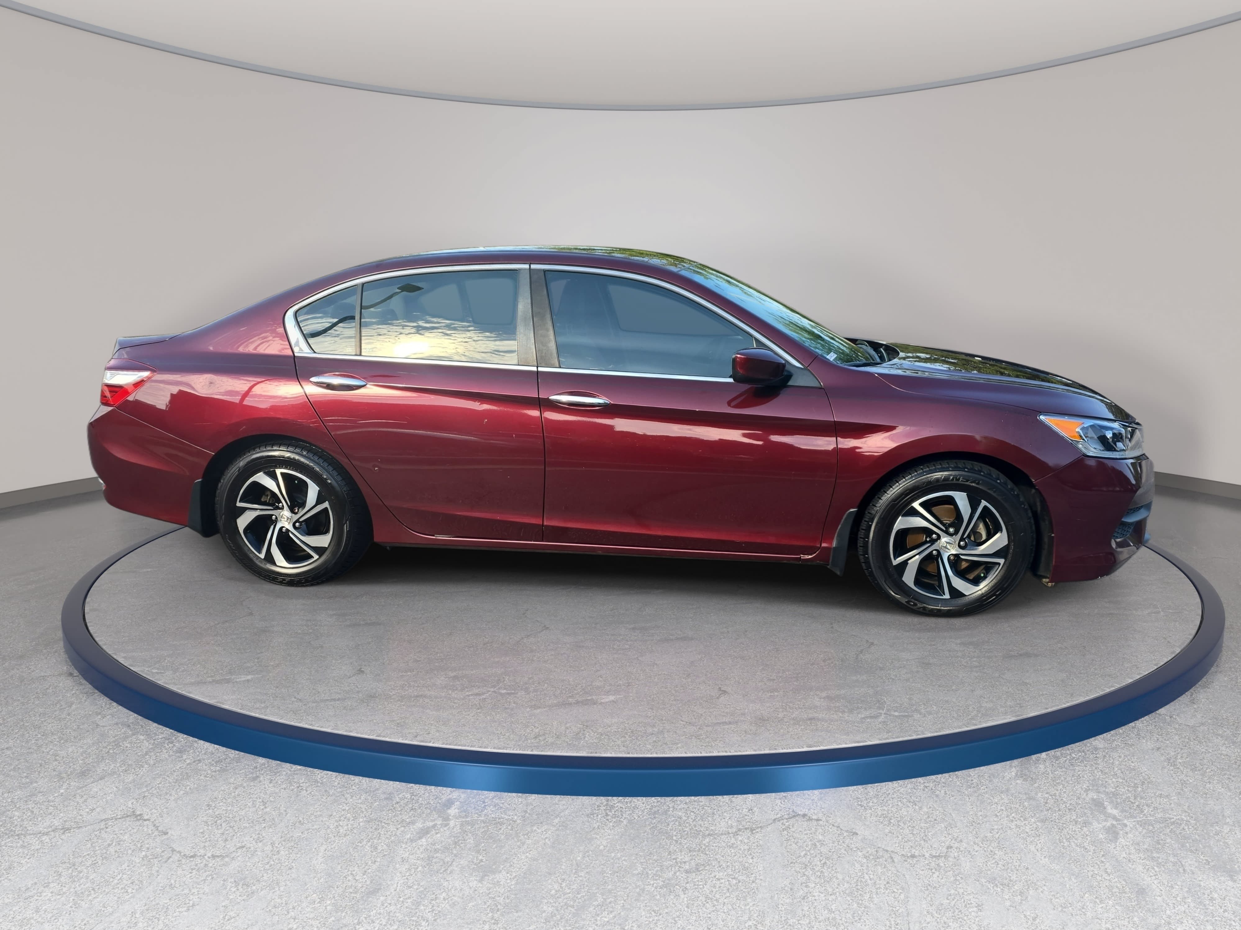 Used 2016 Honda Accord LX image 4