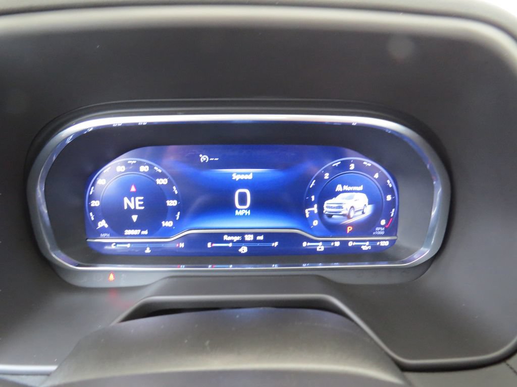 Used 2024 Chevrolet Tahoe RST RWD image 26