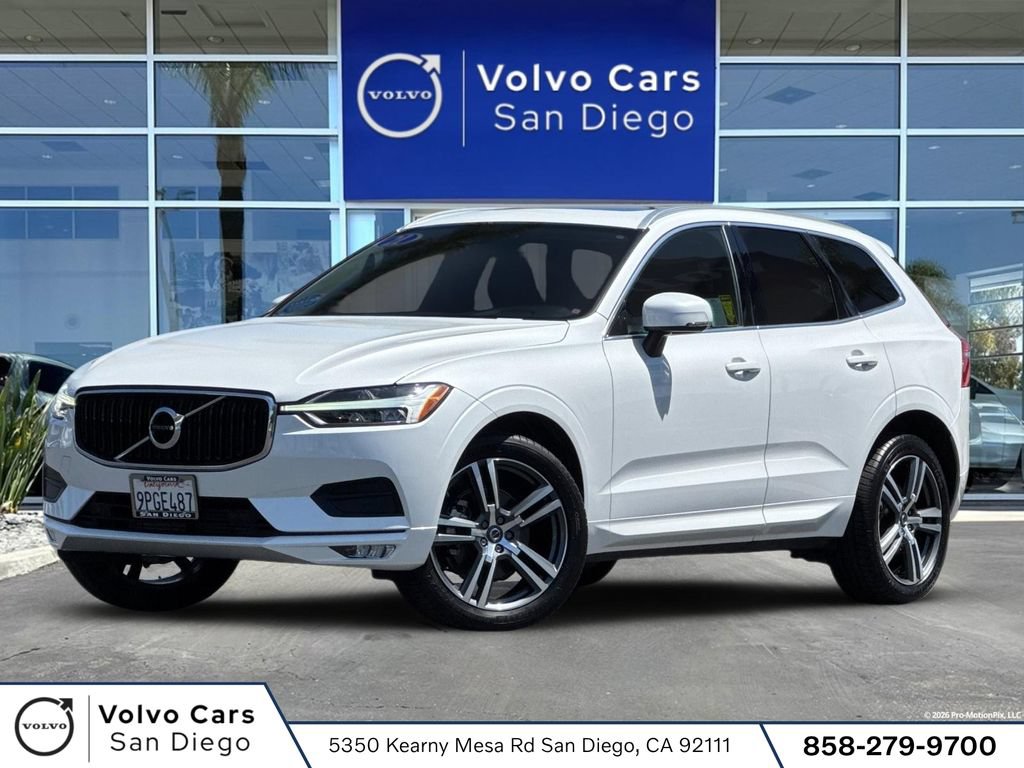 Used 2021 Volvo XC60 T5 Momentum w/ Premium Package AWD/4WD image 1