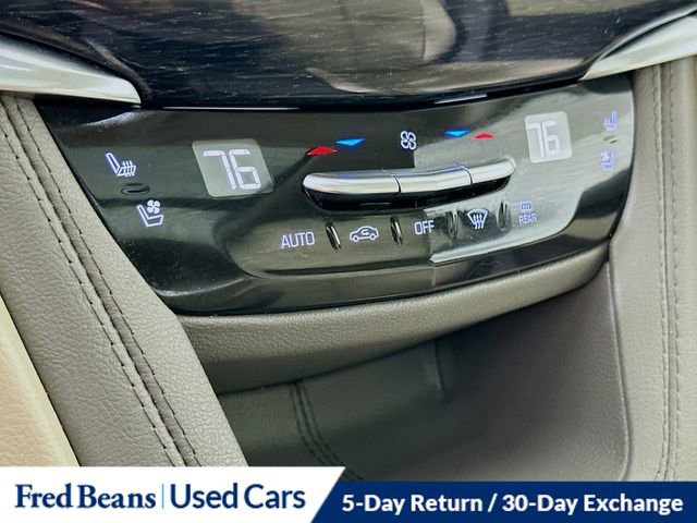 Used 2024 Cadillac XT6 Premium Luxury w/ Technology Package image 17