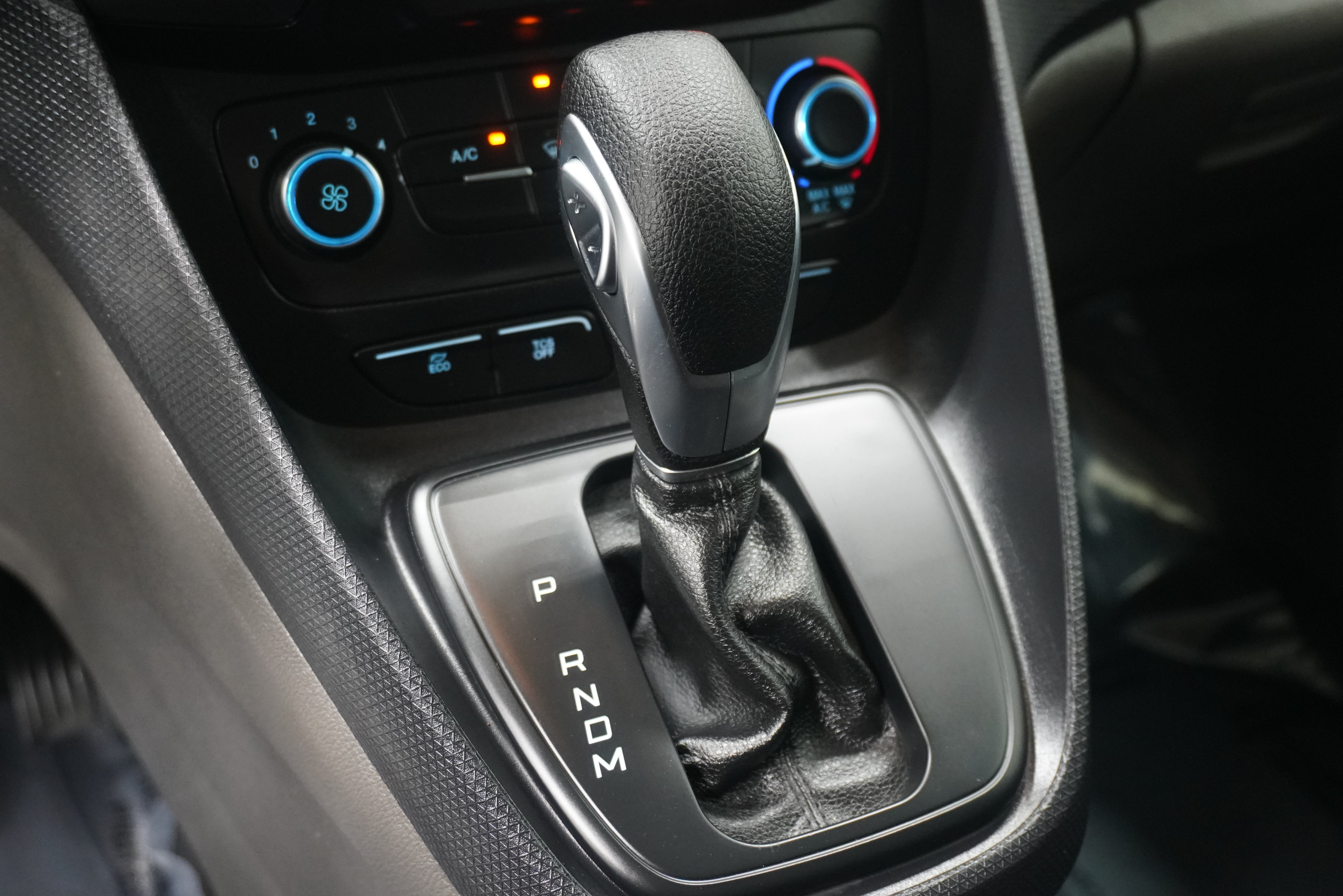 Used 2021 Ford Transit Connect XL FWD image 16