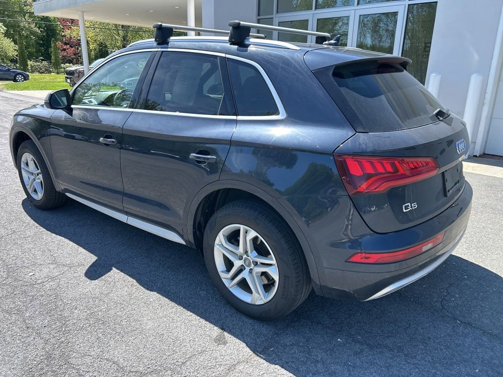 Used 2018 Audi Q5 2.0T Premium Plus w/ Premium Plus Package AWD/4WD image 3