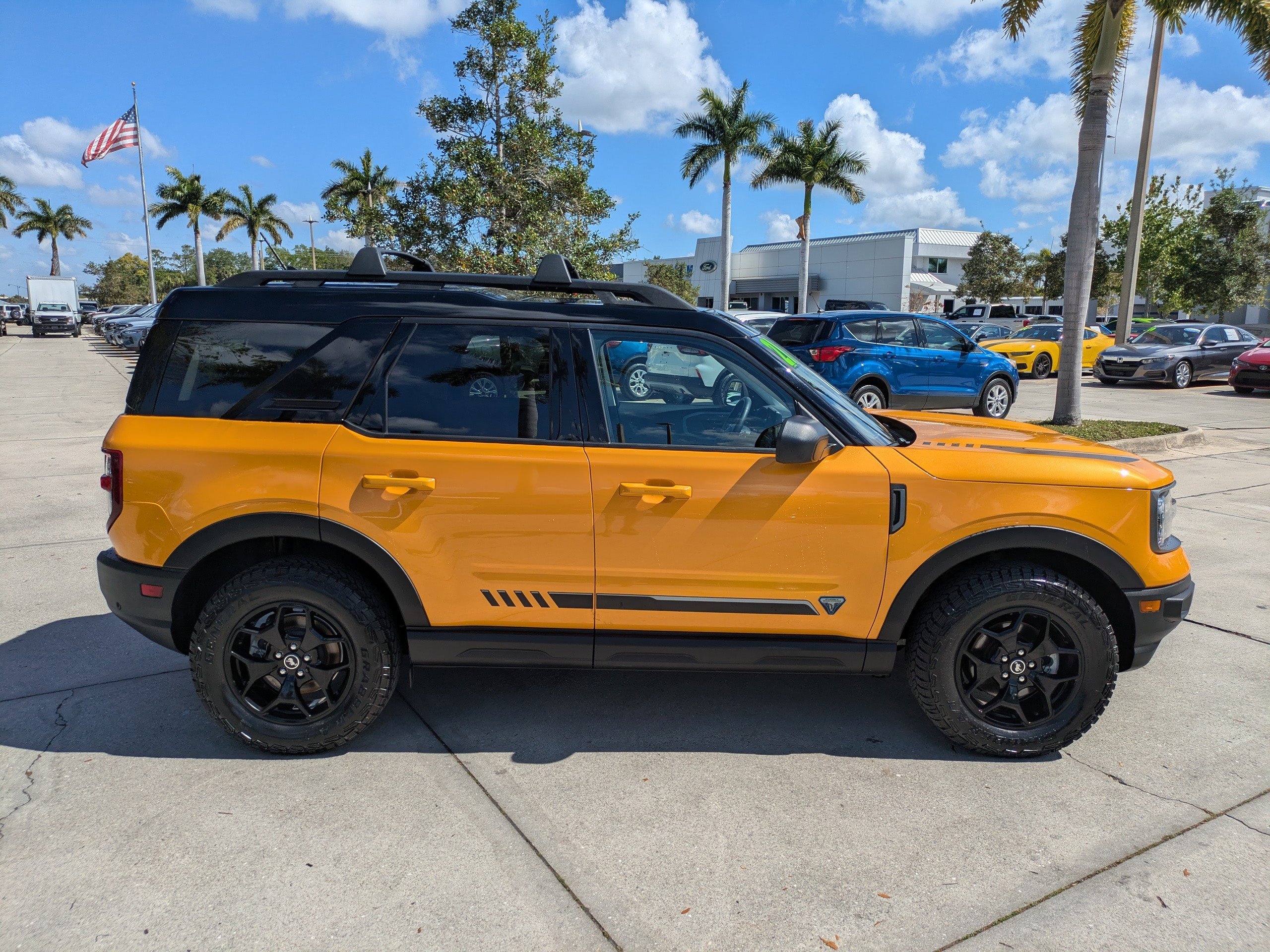 Certified 2021 Ford Bronco Sport First Edition AWD/4WD image 3