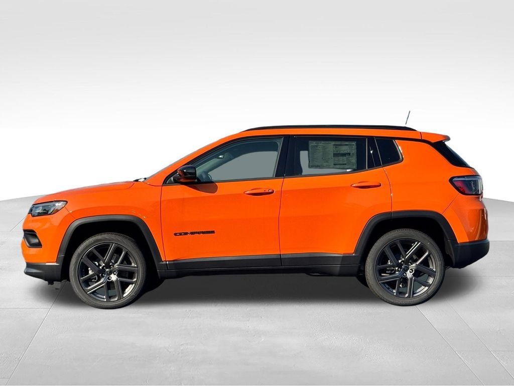 New 2026 Jeep Compass Latitude AWD/4WD image 4