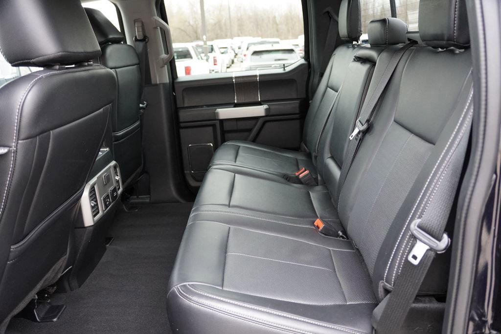 Used 2021 Ford F350 Lariat w/ Chrome Package image 18