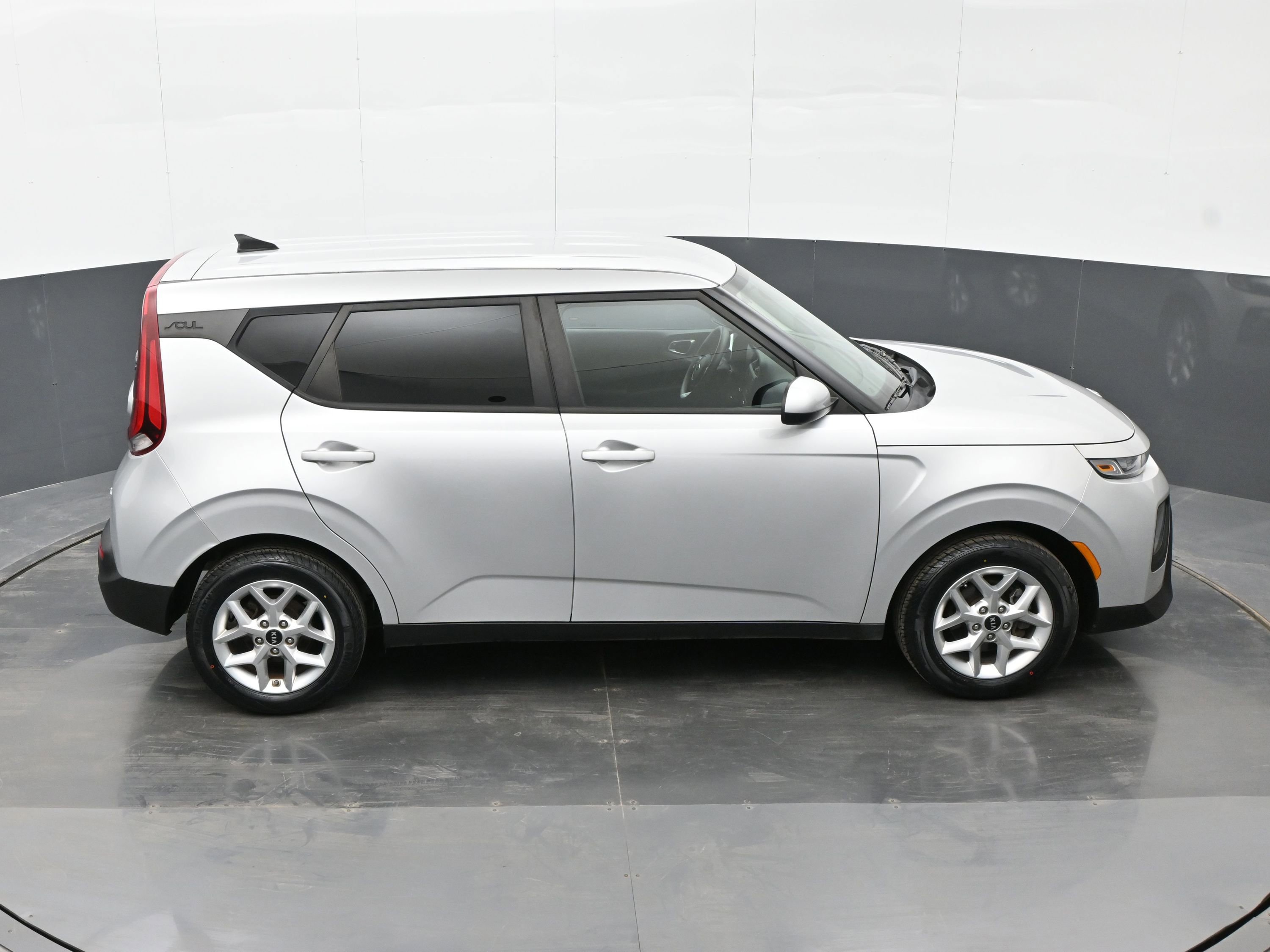 Used 2020 Kia Soul S image 36