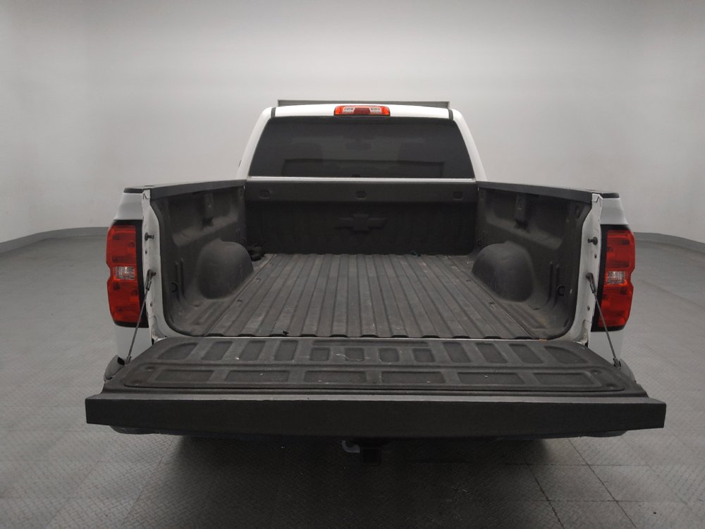 Used 2018 Chevrolet Silverado 1500 W/T w/ Trailering Package AWD/4WD image 29