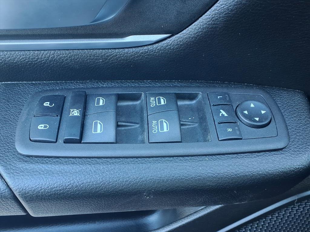 Used 2023 RAM 1500 Big Horn image 9