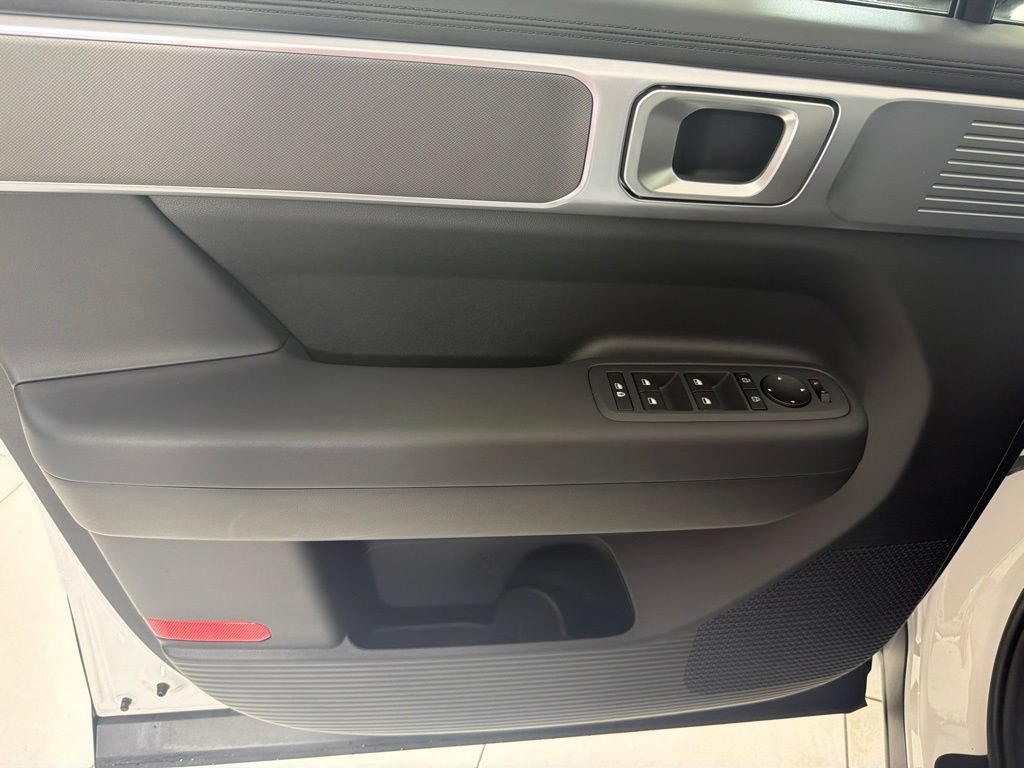 New 2027 Hyundai Santa Fe SE FWD image 11