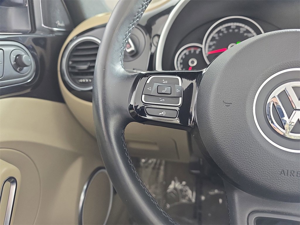 Used 2014 Volkswagen Beetle 2.5 image 19