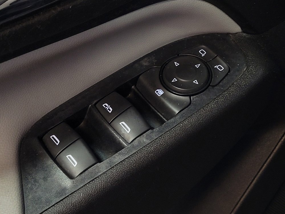 Used 2019 Chevrolet Equinox LS FWD image 27