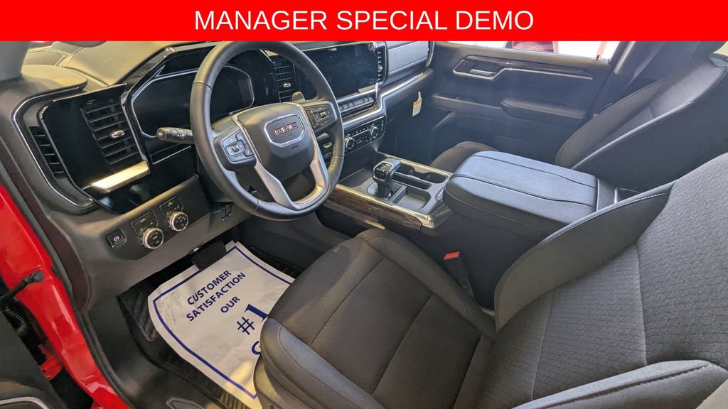 Used 2026 GMC Sierra 1500 Elevation AWD/4WD image 8