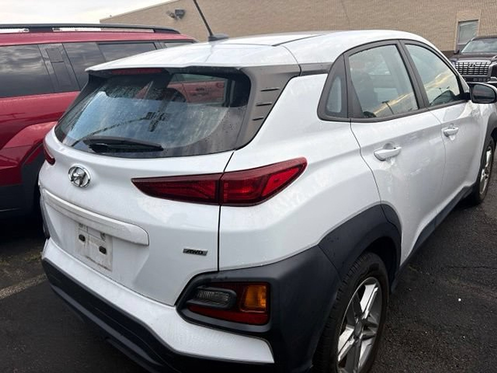 Used 2020 Hyundai Kona SE AWD/4WD image 4