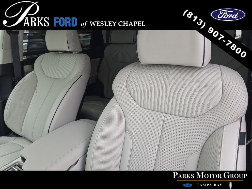 Used 2025 Hyundai Palisade Calligraphy image 20