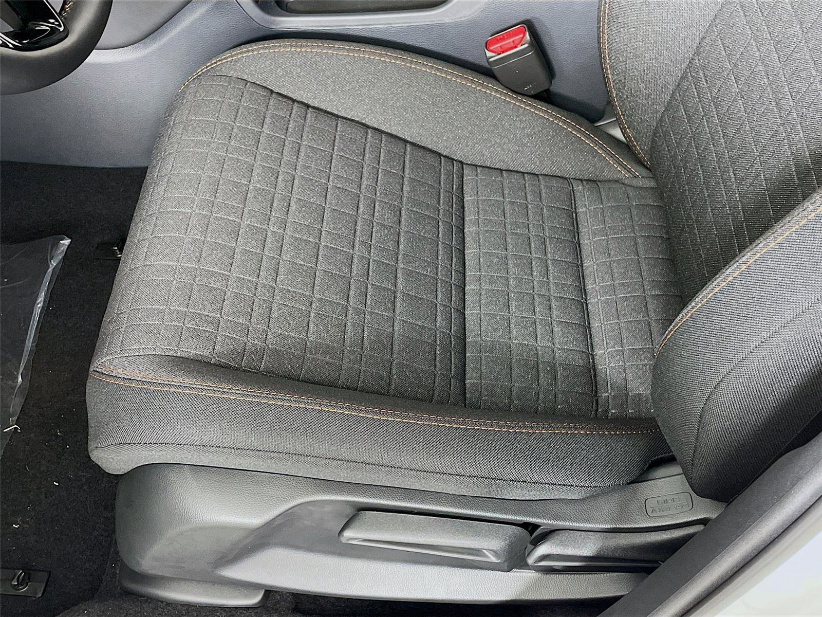 New 2026 Honda HR-V Sport image 18