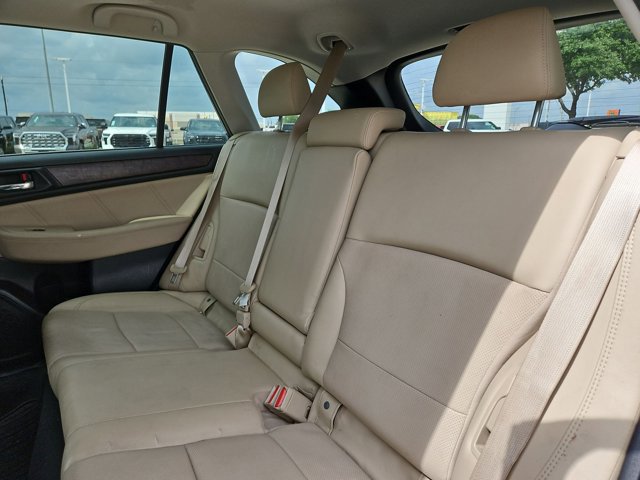 Used 2018 Subaru Outback 3.6R Limited AWD/4WD image 19