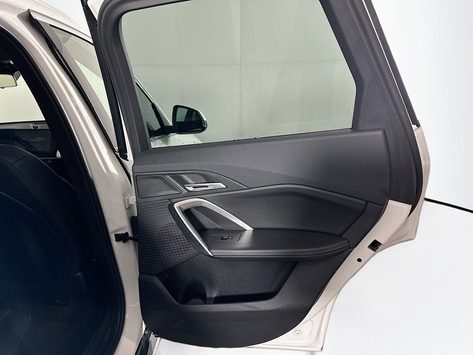 Used 2025 BMW X1 xDrive28i image 30