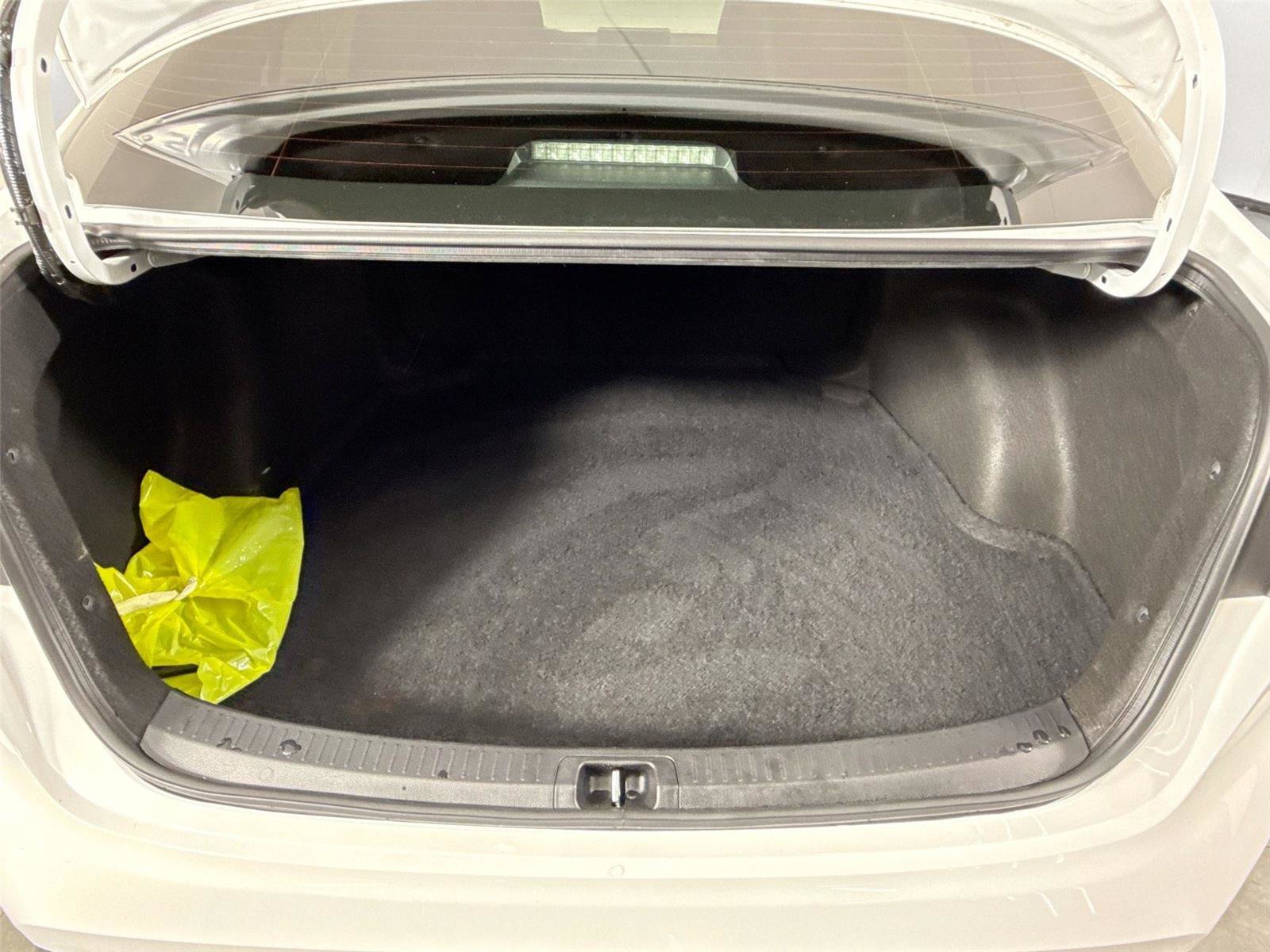 Certified 2024 Toyota Corolla SE image 37