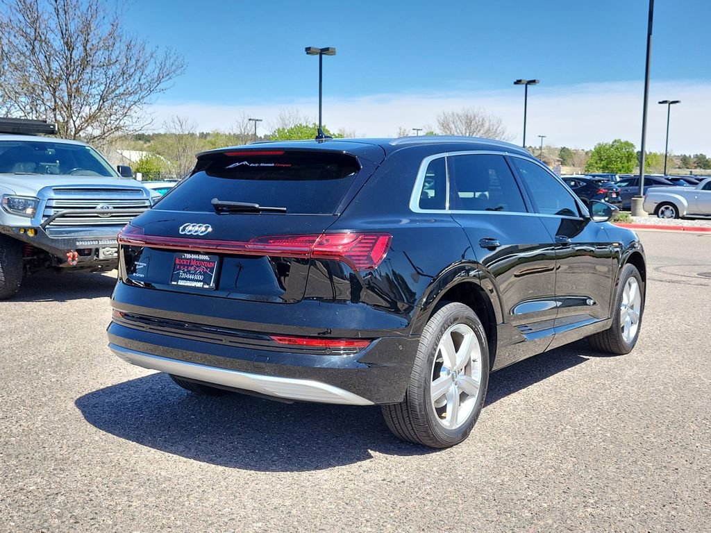 Used 2019 Audi e-tron Premium Plus AWD/4WD image 3