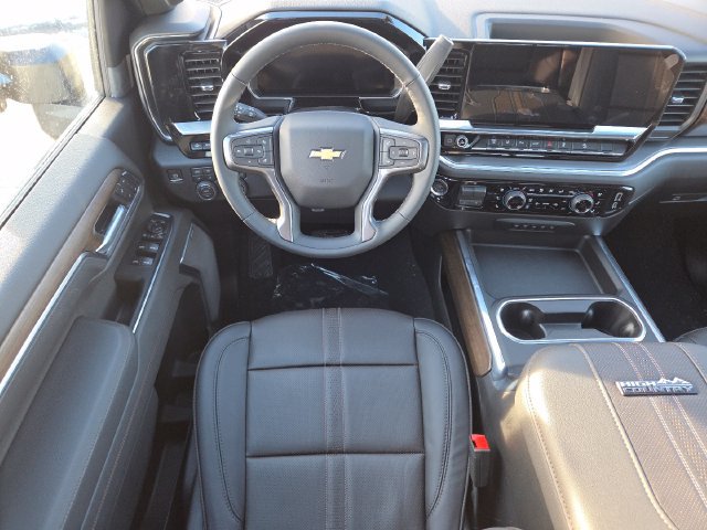 New 2026 Chevrolet Silverado 3500 High Country w/ Technology Package AWD/4WD image 32