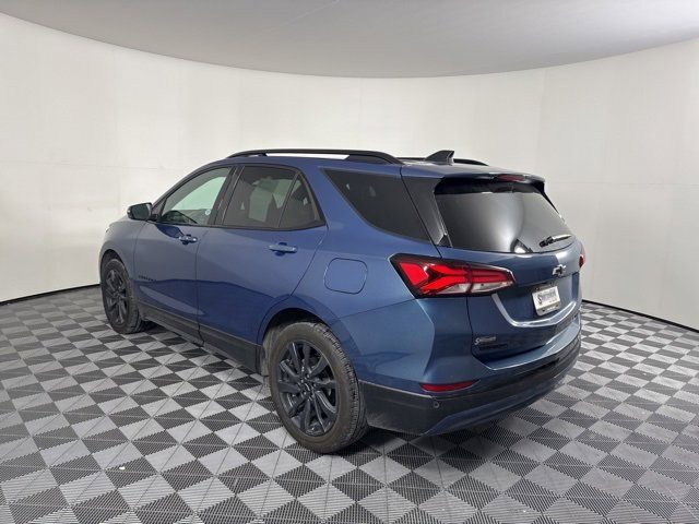 Used 2024 Chevrolet Equinox RS w/ RS Leather Package image 7