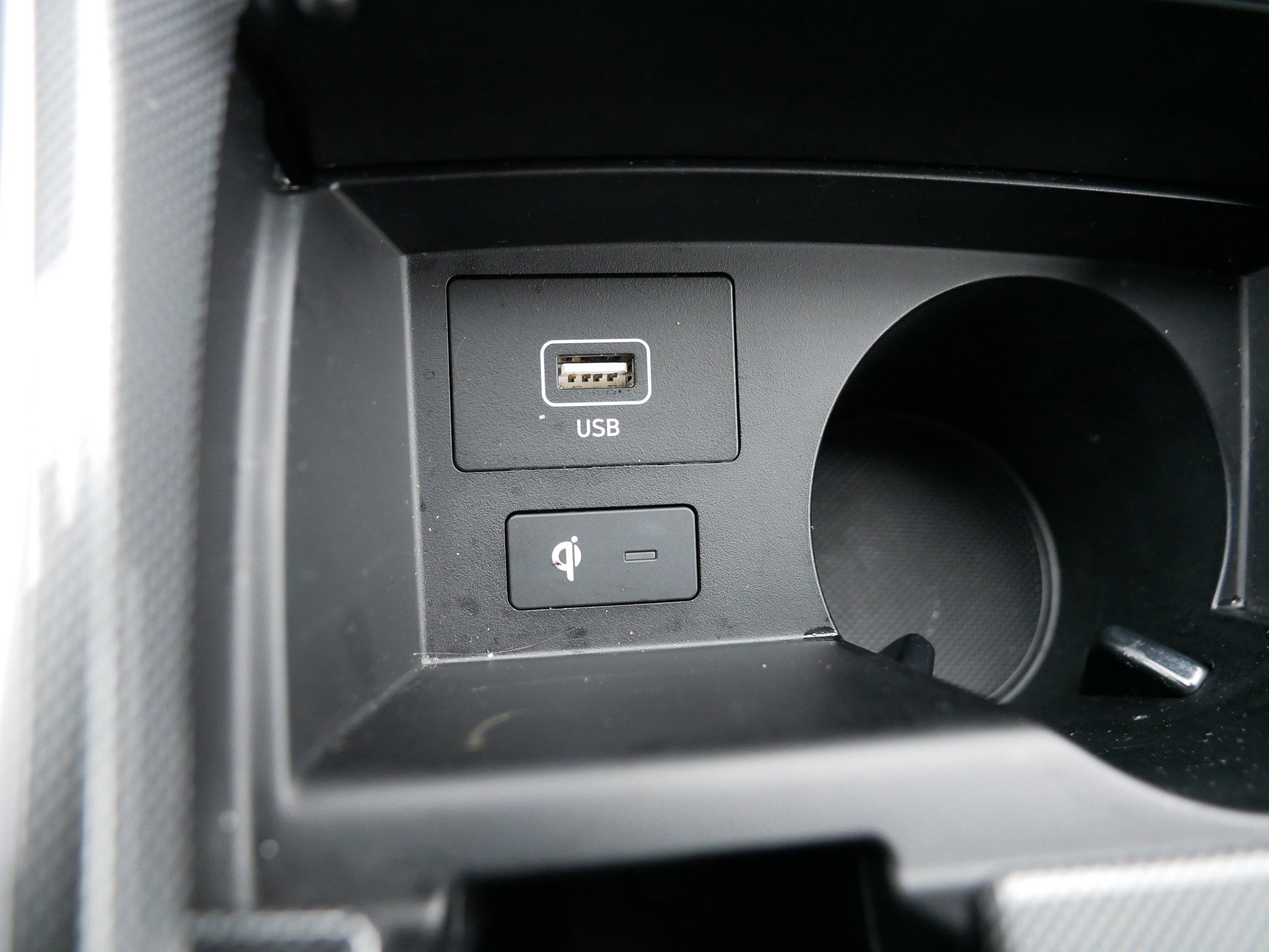 Certified 2022 Hyundai Santa Fe SEL w/ Convenience Package image 33