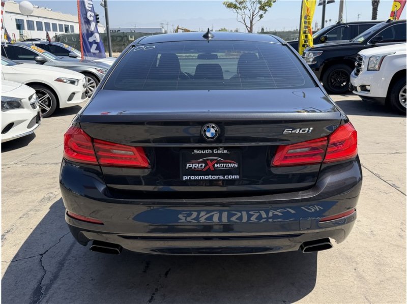 Used 2019 BMW 540i w/ Convenience Package RWD image 5