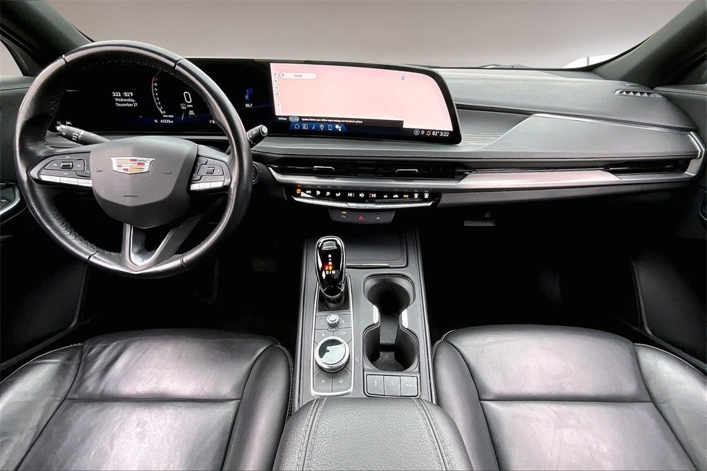 Certified 2024 Cadillac XT4 Premium Luxury image 15