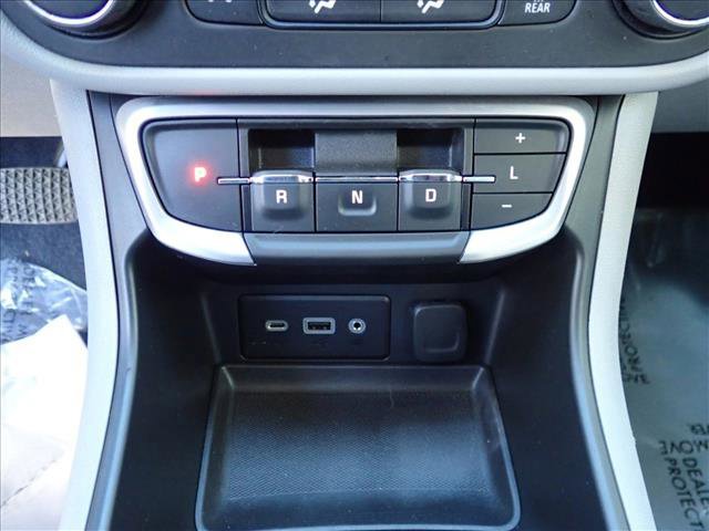 Used 2022 GMC Terrain SLE image 20