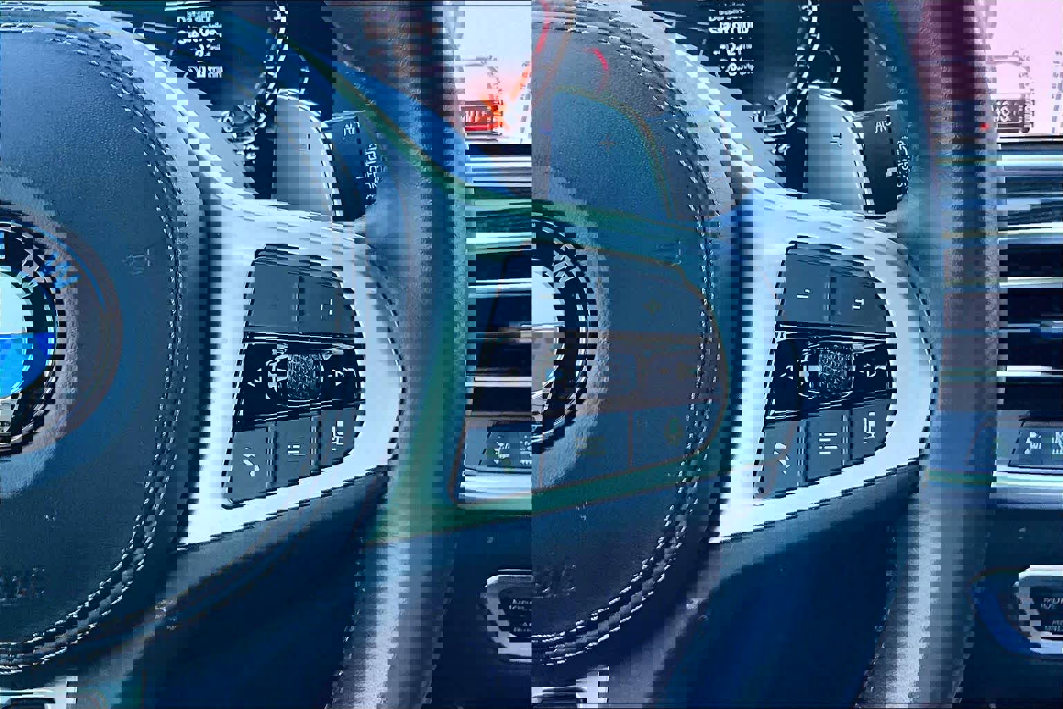 Used 2019 BMW X7 xDrive50i w/ M Sport Package image 25