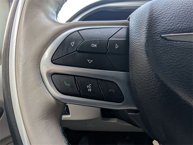 Used 2019 Chrysler Pacifica Limited w/ Advanced Safetytec Group image 22