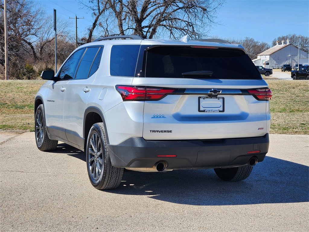 Used 2022 Chevrolet Traverse RS image 5