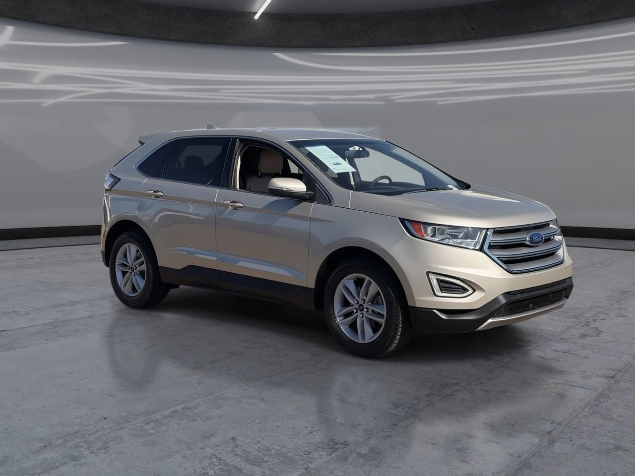 Used 2018 Ford Edge SEL w/ Equipment Group 201A image 2