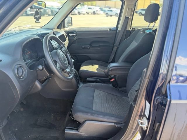 Used 2015 Jeep Patriot Sport FWD image 21