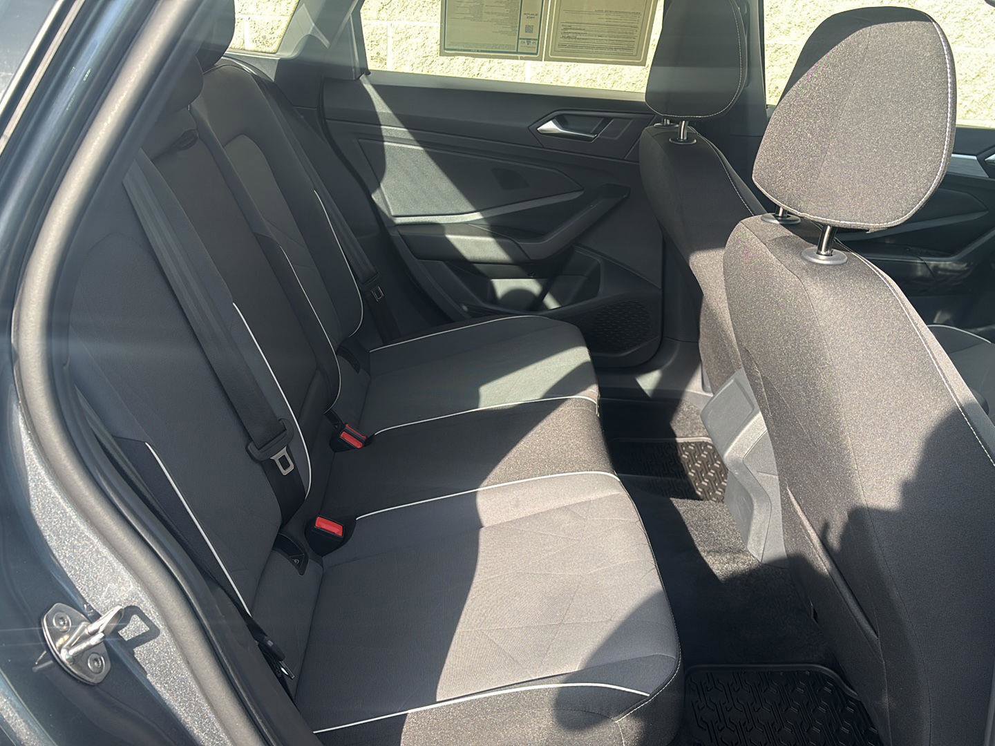 Used 2025 Volkswagen Jetta Sport image 25