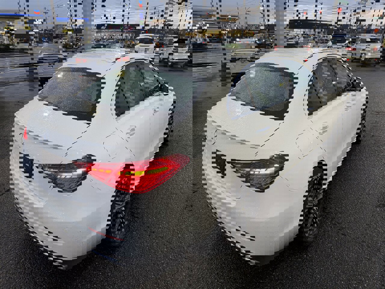 Used 2022 Mercedes-Benz C 300 Sedan image 5