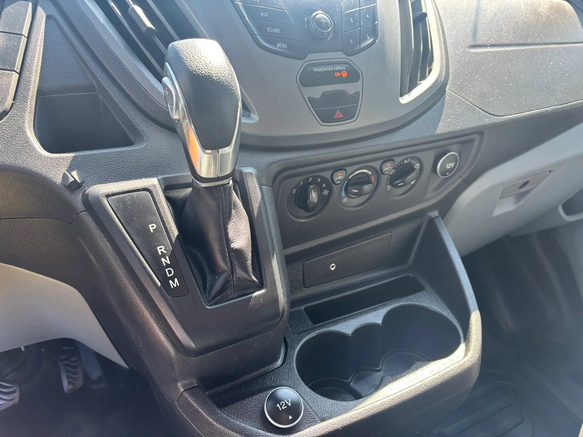 Used 2018 Ford Transit 150 130 Low Roof RWD image 13