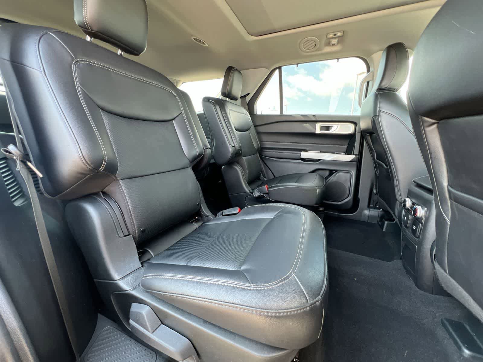 Used 2024 Ford Explorer Limited w/ Limited Technology Package AWD/4WD image 20