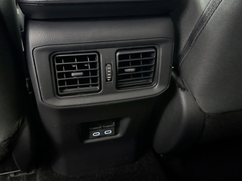 New 2025 Toyota RAV4 XLE w/ Convenience Package AWD/4WD image 25