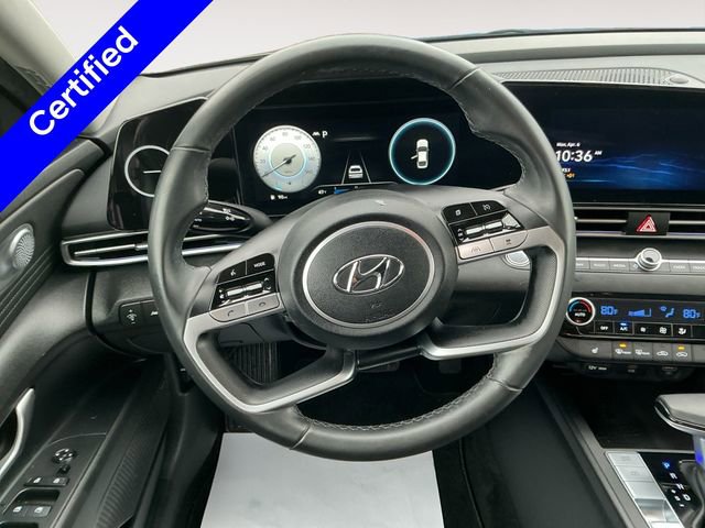 Certified 2022 Hyundai Elantra Limited image 13