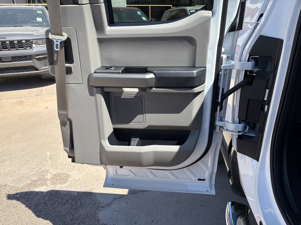 Used 2015 Ford F150 XLT w/ Equipment Group 301A Mid AWD/4WD image 25