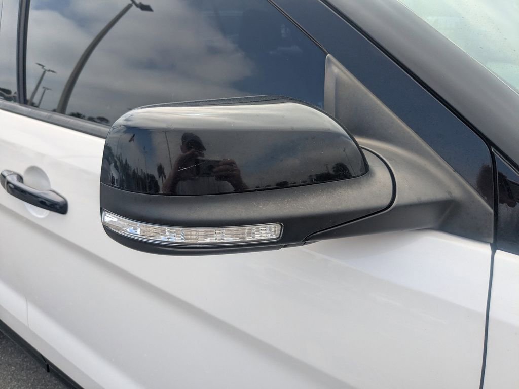 Used 2017 Ford Explorer Sport w/ Equipment Group 401A image 12